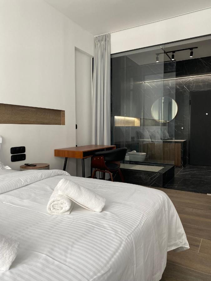 Athens Center Boutique Suites Esterno foto